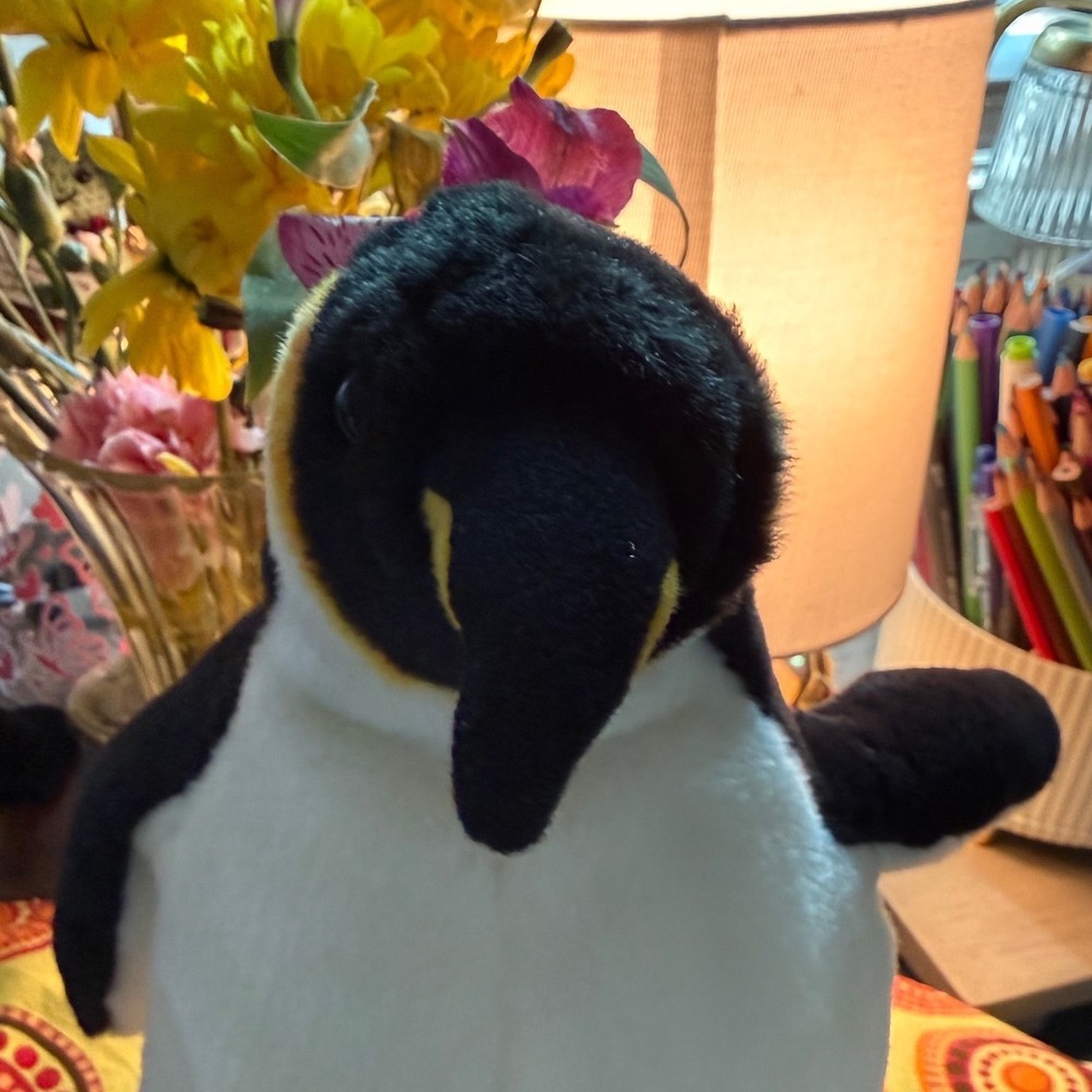 BBC Planet Earth Emperor Penguin Plush Stuffed Animal Cache Sales 2009 10509AD